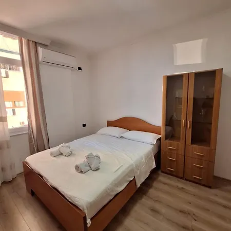Apartman Bliri Muhamet Gjollesha